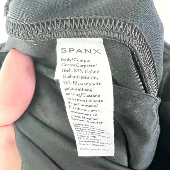 SPANX Very Black Faux Leather Moto Leggings Size Small - Picture 11 of 11